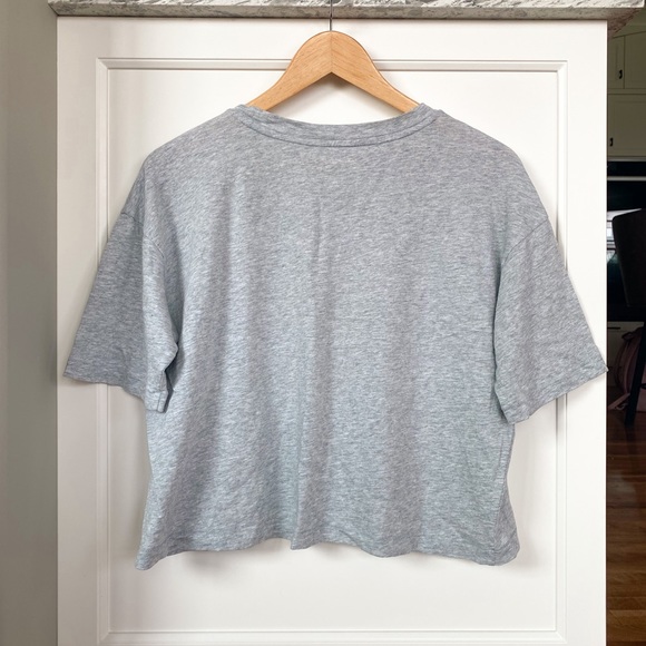 5/$50 🌷🌼🌿 AERIE Cropped Dog Graphic Tee Size XS - Picture 4 of 4